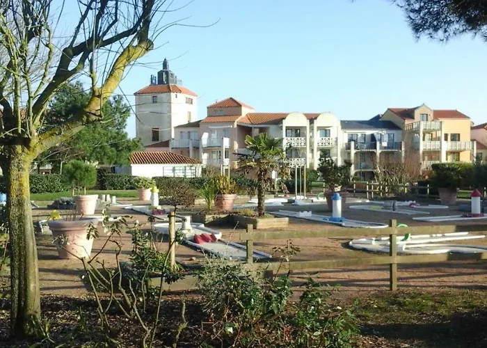 Apartment Vue Sur Golf