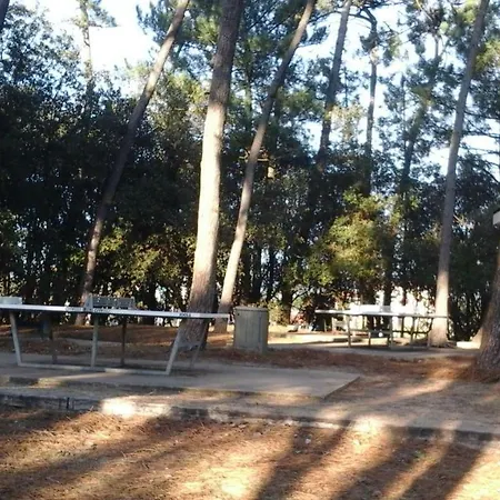 Vue Sur Golf דירה *