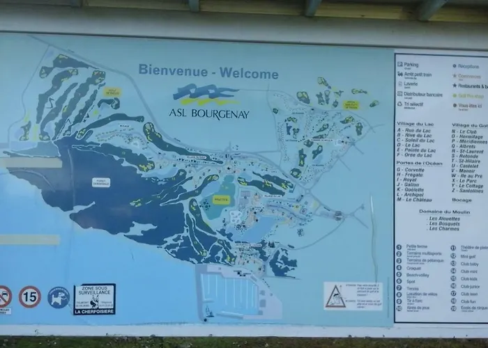 Vue Sur Golf דירה